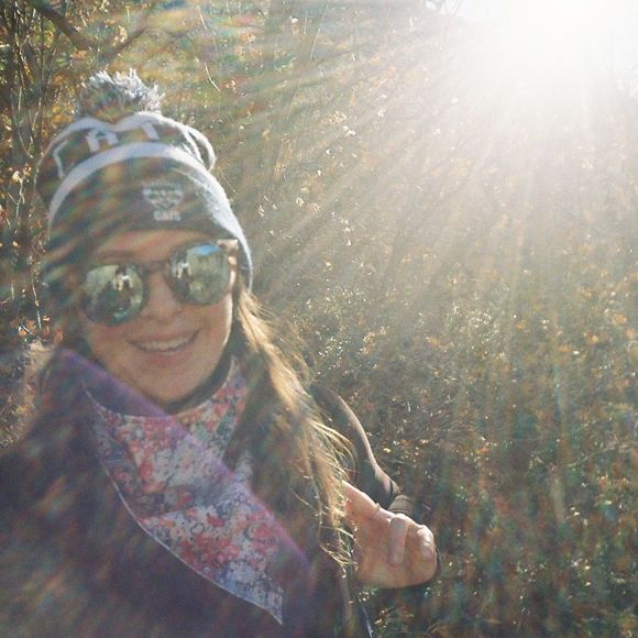 Meet your Posher, Caitlin - Picture 1 of 1